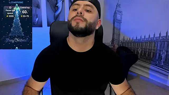 Snapshot of jhon_bear03 chatting on December 4, 11:19 am jhon bear03 online show from December 4, 11:19 am