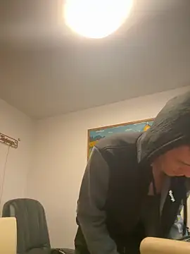 Toyjungee online show from October 24, 2:19 pm