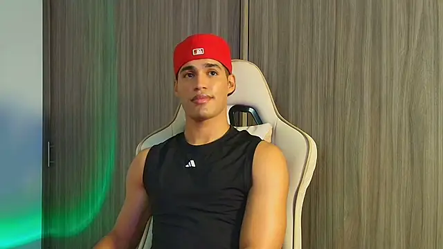 Jimmy Leeh  online show from November 10, 5:01 am