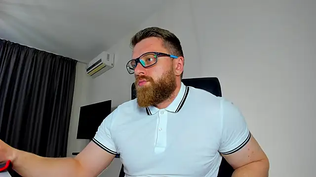 Findom guy online show from May 14, 6:06 pm
