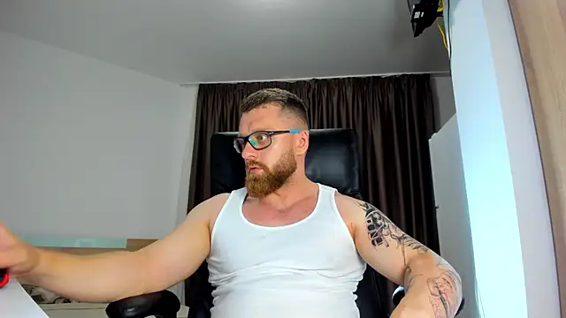 Findom guy online show from June 15, 5:05 pm