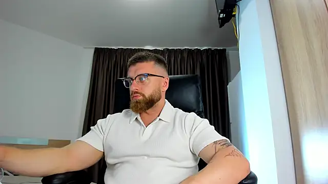 Findom guy online show from June 11, 10:24 am
