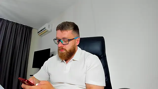 Findom guy online show from May 4, 5:26 pm