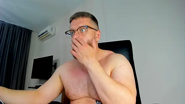 Findom guy online show from April 30, 8:57 pm