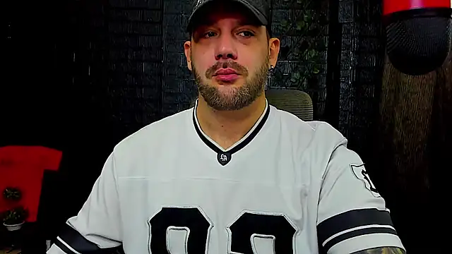 Snapshot of LexXHardy chatting on October 21, 1:58 pm LexXHardy online show from October 21, 1:58 pm