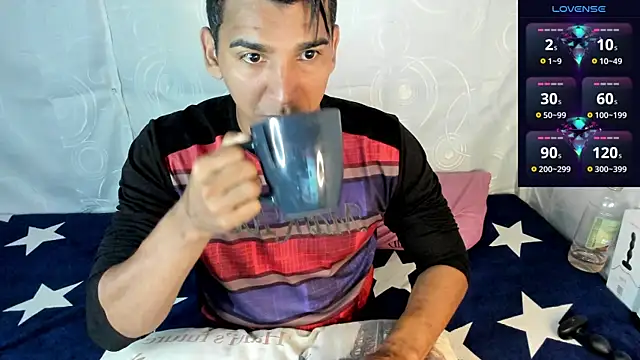 Snapshot of Mick_Depp_ chatting on March 5, 8:23 pm Mick Depp online show from March 5, 8:23 pm