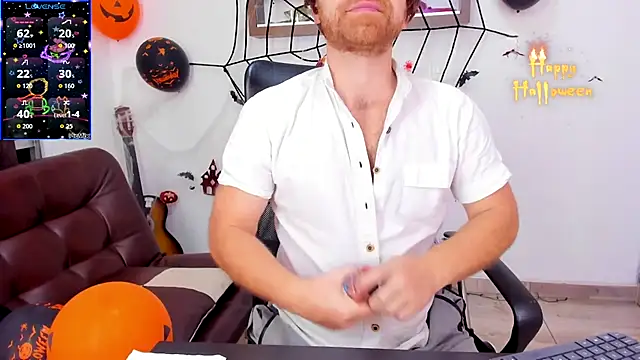 Snapshot of michacosio chatting on October 30, 3:41 am michacosio online show from October 30, 3:41 am