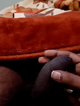 Snapshot of Naughtyforpussy chatting on December 30, 9:50 pm Naughtyforpussy online show from December 30, 9:50 pm