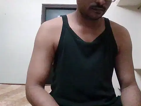 hydhunk29 online show from October 18, 3:28 pm