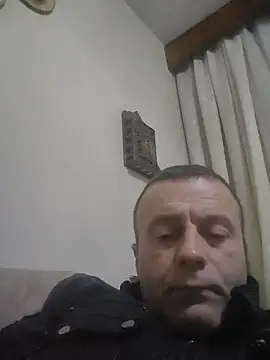 muscularsexy online show from April 6, 9:15 pm