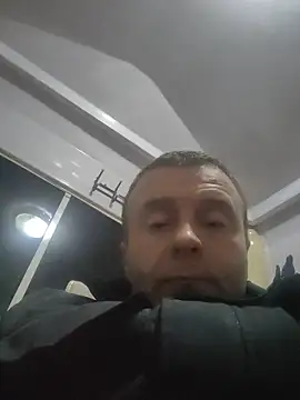 muscularsexy online show from April 15, 11:59 pm