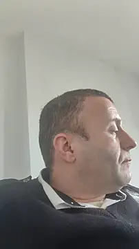 muscularsexy online show from April 3, 9:17 am