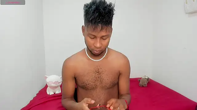 Snapshot of santhi_lee chatting on October 1, 3:27 pm santhi lee online show from October 1, 3:27 pm