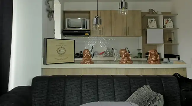 BradleySmithx online show from February 9, 5:33 pm