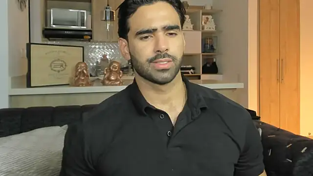 BradleySmithx online show from October 24, 3:19 am