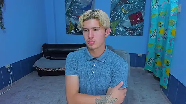 Snapshot of patrik_027 chatting on November 2, 4:39 am patrik 027 online show from November 2, 4:39 am