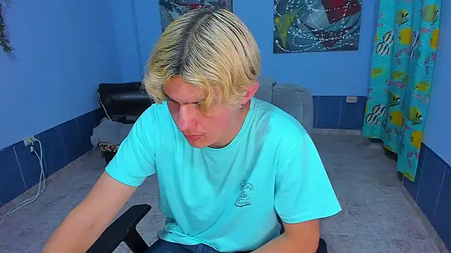 patrik 027 online show from November 19, 9:03 pm