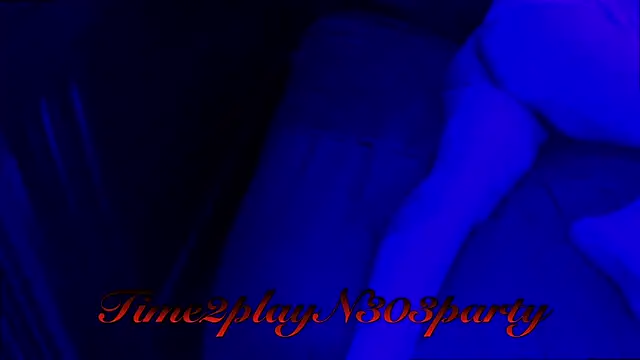 Snapshot of Time2playN303party chatting on December 23, 7:38 am Time2playN303party online show from December 23, 7:38 am