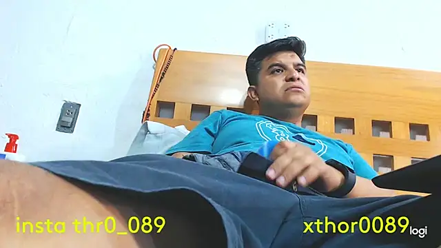 thor000089 online show from May 7, 6:52 pm