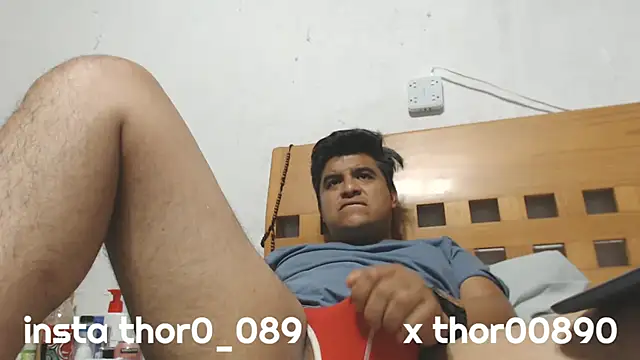 thor000089 online show from April 30, 5:36 am