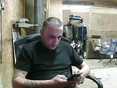 hardcok4u2abuse40 online show from March 16, 1:28 am
