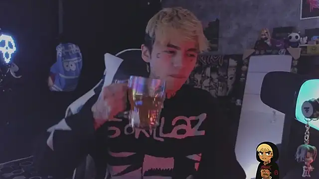 AcidMilo online show from April 2, 9:55 pm