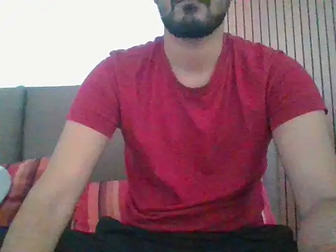 Snapshot of bigdickfuckuu chatting on September 19, 10:26 am bigdickfuckuu online show from September 19, 10:26 am