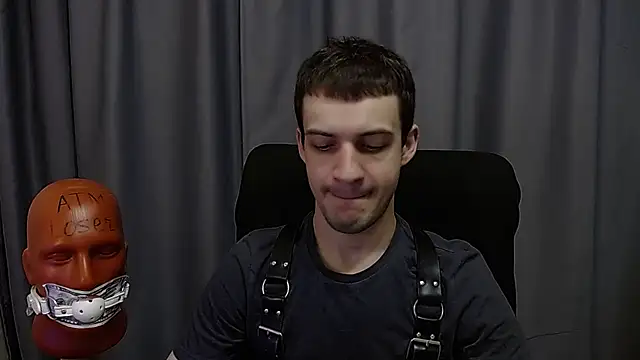 Snapshot of _Damien_thorn_ chatting on September 30, 8:23 pm Damien thorn online show from September 30, 8:23 pm