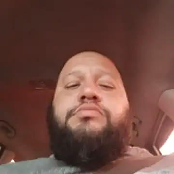 gjuniorgomes1986 online show from March 31, 6:31 pm