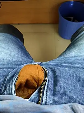 adicma123 online show from January 13, 6:29 am