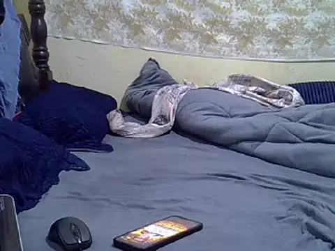 Snapshot of Leebwoy20 chatting on December 28, 1:40 pm Leebwoy20 online show from December 28, 1:40 pm