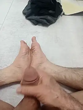 Hardapple01 online show from March 2, 10:56 pm