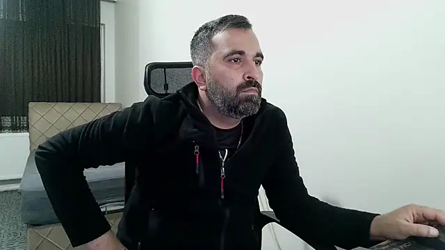 tgltplsr online show from February 28, 11:37 pm