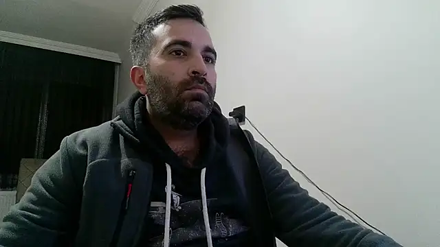 Snapshot of tgltplsr chatting on January 19, 10:49 pm tgltplsr online show from January 19, 10:49 pm