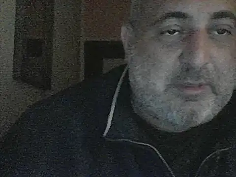 Snapshot of Paolino_8316 chatting on October 11, 8:02 pm Paolino 8316 online show from October 11, 8:02 pm