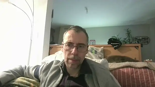 ptitcanard60600 online show from May 6, 9:04 pm
