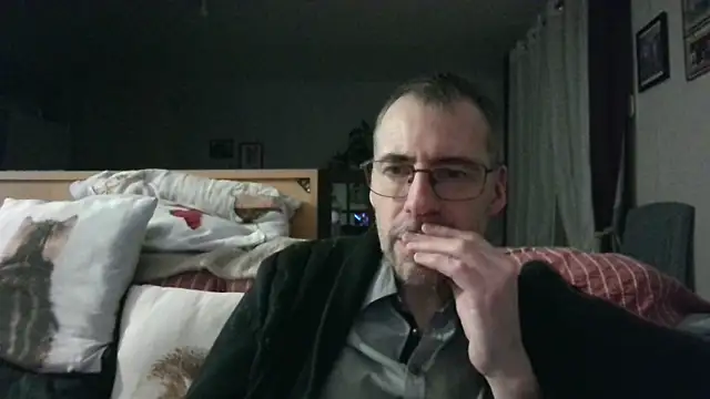 ptitcanard60600 online show from March 13, 10:16 pm