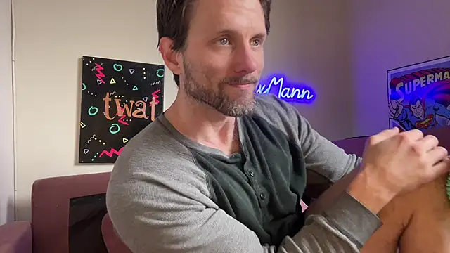 alexmannd online show from April 2, 7:44 pm