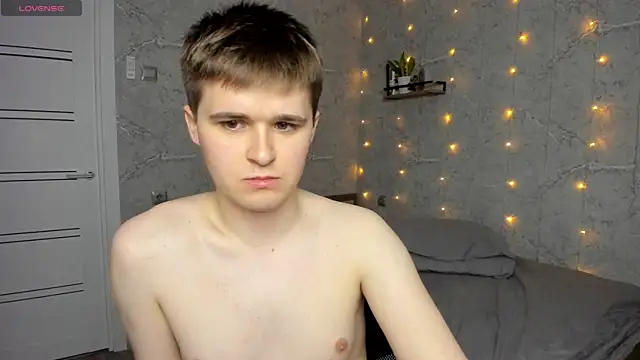 Mark Bearcub online show from May 13, 7:00 pm