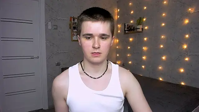 Mark Bearcub online show from January 13, 1:43 am