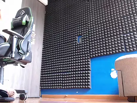 Curly Angel24 online show from April 19, 3:44 pm