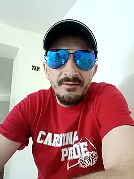 Adriandan1982 online show from April 18, 10:27 am