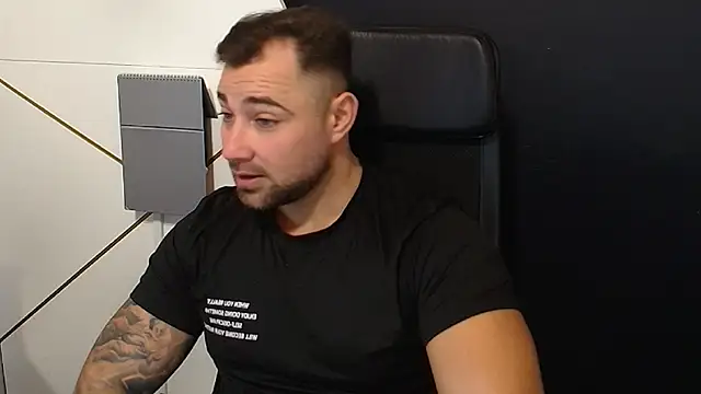 DuncanStone online show from October 18, 5:12 am