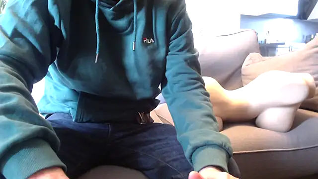 freddy0222222 online show from May 8, 8:04 am