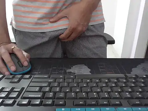 mrose8080 online show from February 20, 6:31 pm