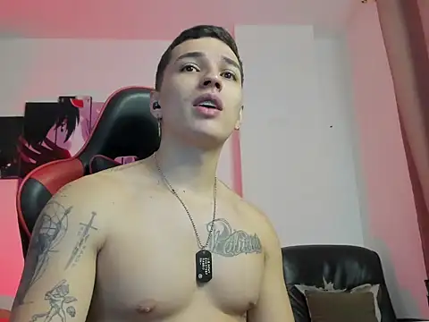 masterchief432 online show from December 2, 1:30 am