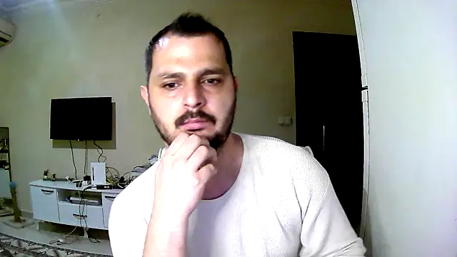Snapshot of Coldskull69 chatting on January 16, 8:14 pm Coldskull69 online show from January 16, 8:14 pm
