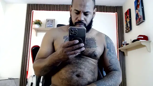 Damian64420 online show from June 26, 5:15 pm