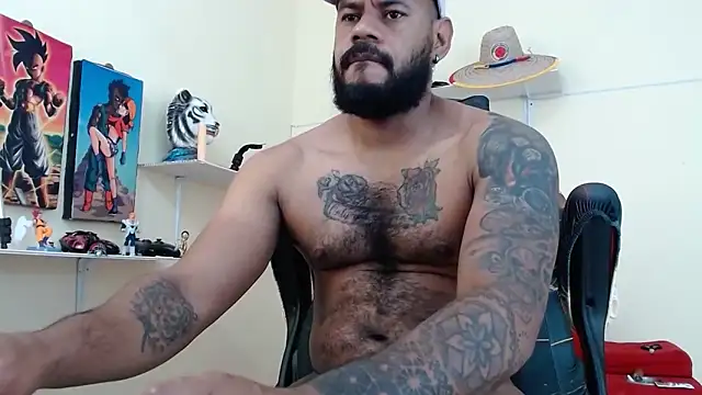 Snapshot of Damian64420 chatting on October 1, 3:32 am Damian64420 online show from October 1, 3:32 am