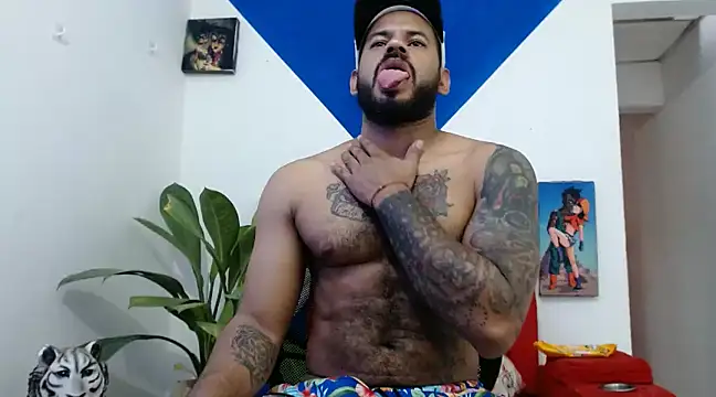 Damian64420 online show from January 4, 9:20 pm